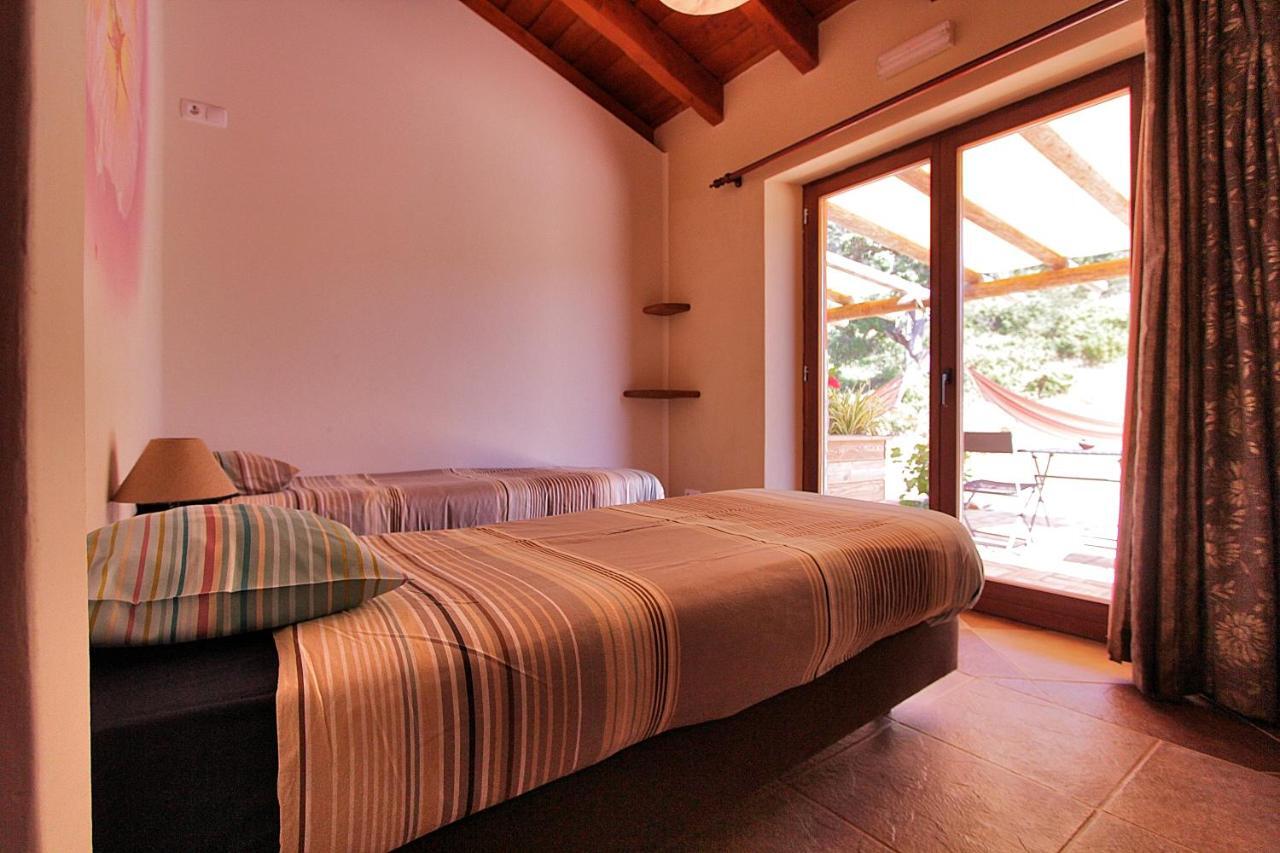 Vida Pura Guesthouse Odeceixe Eksteriør billede